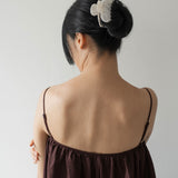 Isla Claw in Akoya, Classic